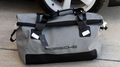 2023 Porsche 911 Dakar