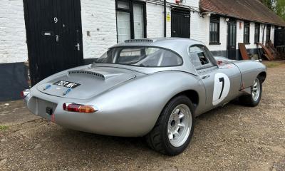 1970 Jaguar E-Type Race Car Replica