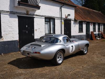 1970 Jaguar E-Type Race Car Replica