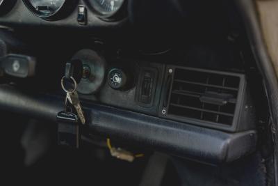 1988 Porsche 911 3.2 Carrera Sport