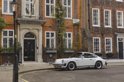 1988 Porsche 911 3.2 Carrera Sport