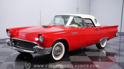 1957 Ford Thunderbird