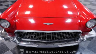 1957 Ford Thunderbird