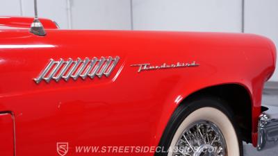 1957 Ford Thunderbird
