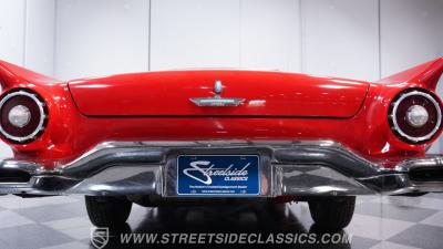 1957 Ford Thunderbird