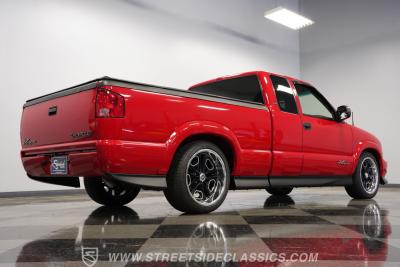 2000 Chevrolet S-10 Xtreme