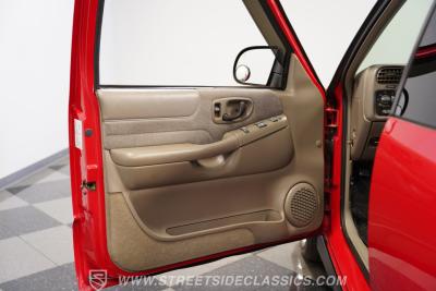 2000 Chevrolet S-10 Xtreme