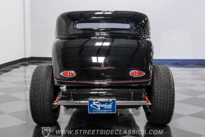 1932 Ford 3-Window Coupe