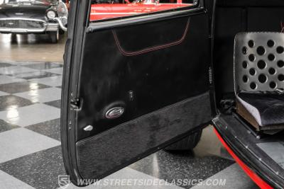 1932 Ford 3-Window Coupe