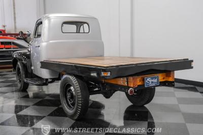 1950 Ford F-3 Flatbed