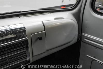 1950 Ford F-3 Flatbed