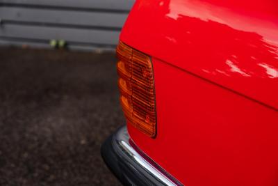 1989 Mercedes - Benz 300SL (R107)