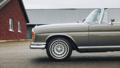 1967 Mercedes - Benz 250 SE Cabriolet