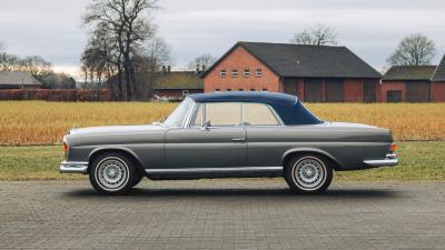 1967 Mercedes - Benz 250 SE Cabriolet