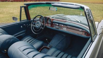 1967 Mercedes - Benz 250 SE Cabriolet