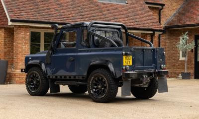 2010 Land Rover Defender 90 Pick-up