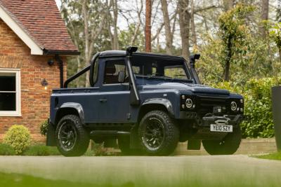 2010 Land Rover Defender 90 Pick-up