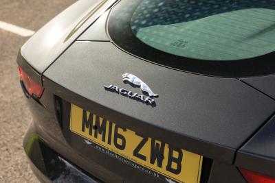 2016 Jaguar F-Type 3.0 Coup&eacute;
