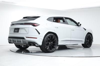 2020 Lamborghini Urus