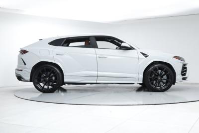 2020 Lamborghini Urus