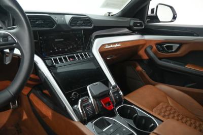 2020 Lamborghini Urus