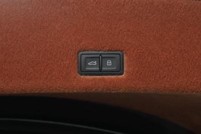 2020 Lamborghini Urus