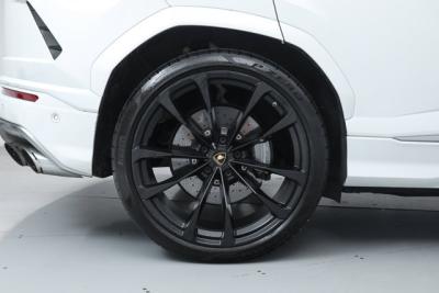 2020 Lamborghini Urus