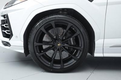 2020 Lamborghini Urus