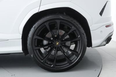 2020 Lamborghini Urus
