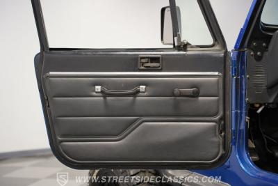 1995 Jeep Wrangler Custom Restomod