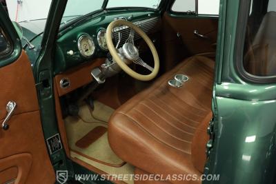 1952 Chevrolet 3100 5 Window Restomod