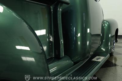 1952 Chevrolet 3100 5 Window Restomod
