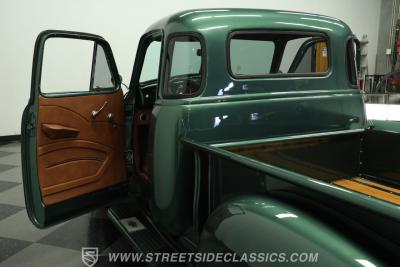 1952 Chevrolet 3100 5 Window Restomod
