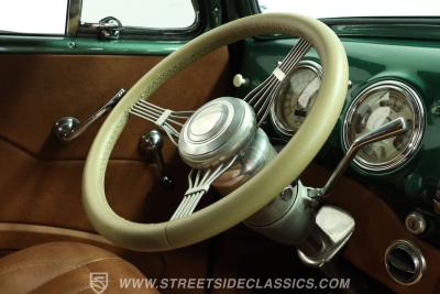 1952 Chevrolet 3100 5 Window Restomod