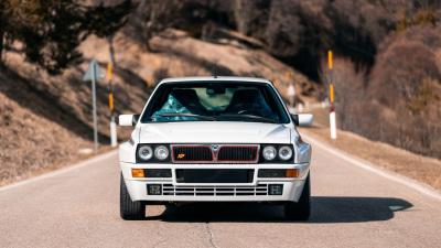 1992 Lancia Delta HF Integrale Evoluzione "Martini 6"