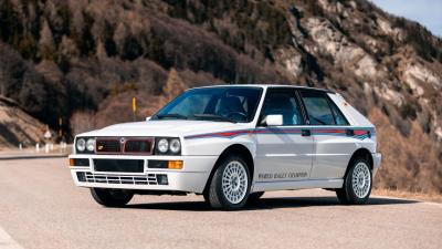 1992 Lancia Delta HF Integrale Evoluzione "Martini 6"