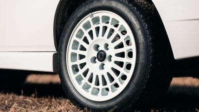 1992 Lancia Delta HF Integrale Evoluzione "Martini 6"