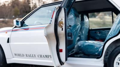 1992 Lancia Delta HF Integrale Evoluzione "Martini 6"