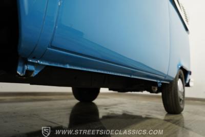 1976 Volkswagen Type 2 Bus