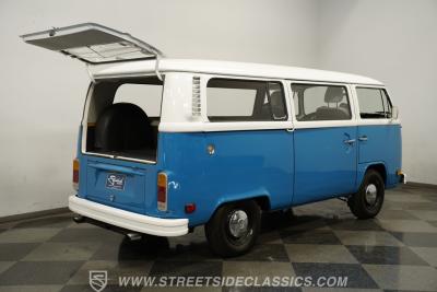 1976 Volkswagen Type 2 Bus