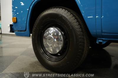 1976 Volkswagen Type 2 Bus