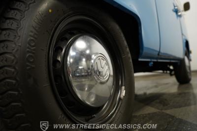 1976 Volkswagen Type 2 Bus