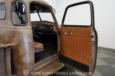 1953 Chevrolet 3100 5 Window Rustrod