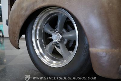 1953 Chevrolet 3100 5 Window Rustrod