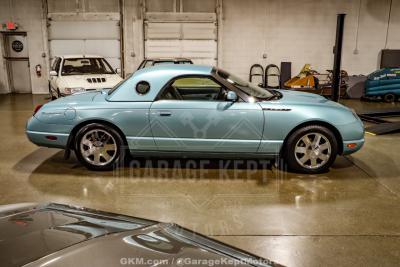 2002 Ford Thunderbird