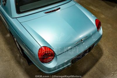 2002 Ford Thunderbird