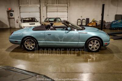 2002 Ford Thunderbird