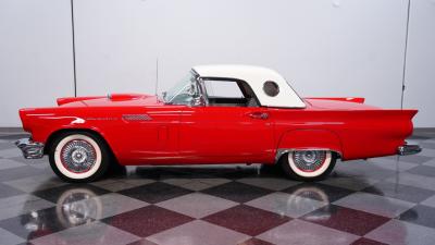 1957 Ford Thunderbird E-Bird