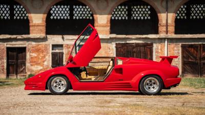 1990 Lamborghini Countach 25th anniversario