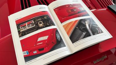 1990 Lamborghini Countach 25th anniversario
